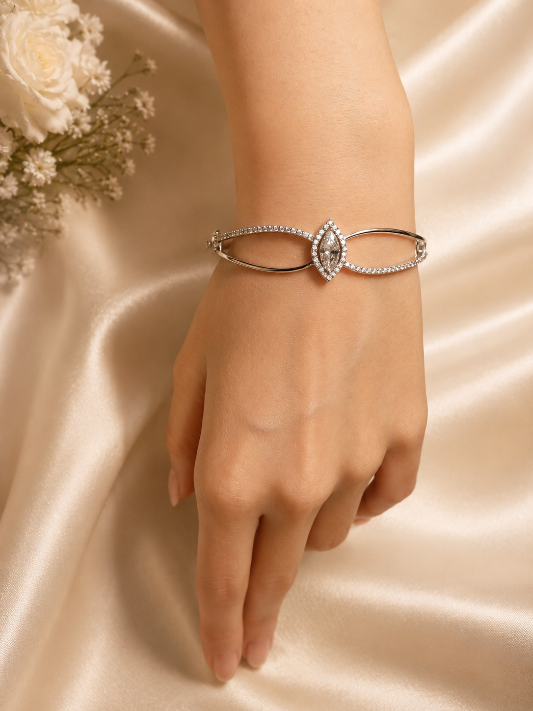 The Marquis Bracelet